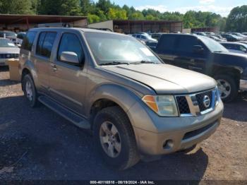  Salvage Nissan Pathfinder