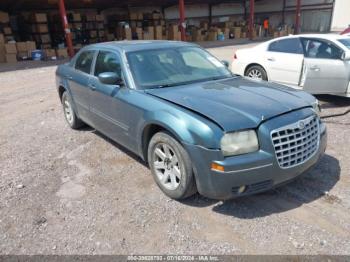  Salvage Chrysler 300