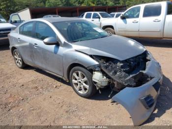  Salvage Mazda Mazda3