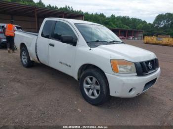  Salvage Nissan Titan