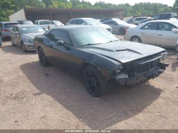  Salvage Dodge Challenger