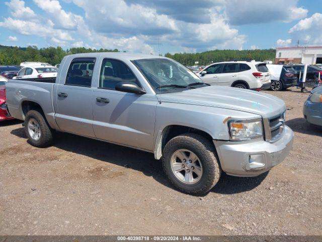  Salvage Dodge Dakota