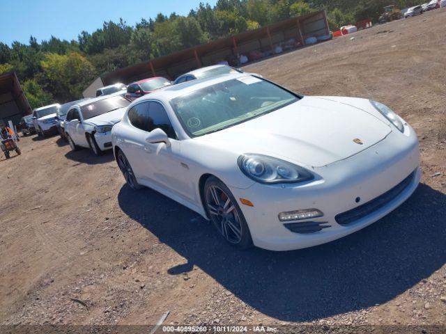  Salvage Porsche Panamera