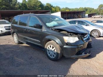  Salvage Chrysler Town & Country