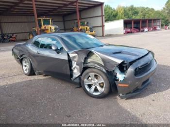  Salvage Dodge Challenger