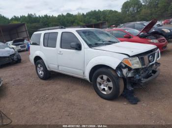  Salvage Nissan Pathfinder