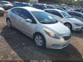  Salvage Kia Forte