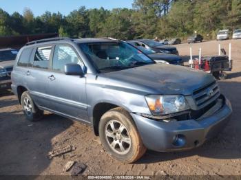  Salvage Toyota Highlander