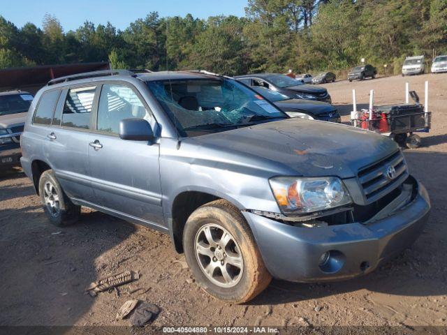  Salvage Toyota Highlander