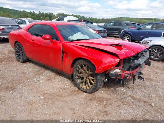  Salvage Dodge Challenger