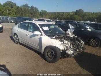  Salvage Nissan Altima