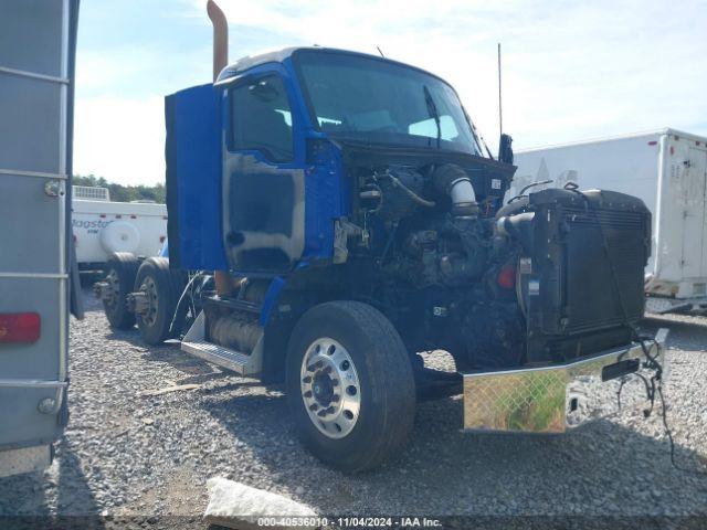  Salvage Kenworth Construction