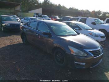  Salvage Nissan Altima