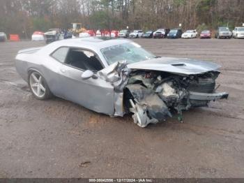  Salvage Dodge Challenger