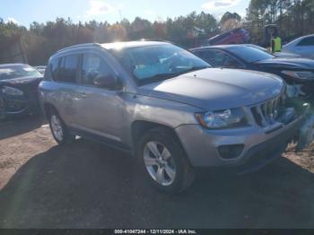  Salvage Jeep Compass