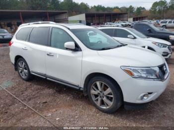  Salvage Nissan Pathfinder