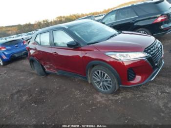  Salvage Nissan Kicks