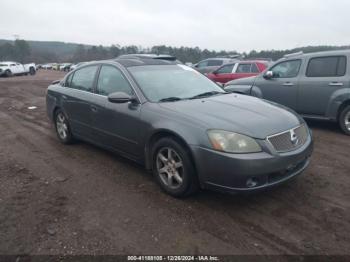  Salvage Nissan Altima