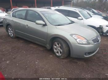  Salvage Nissan Altima