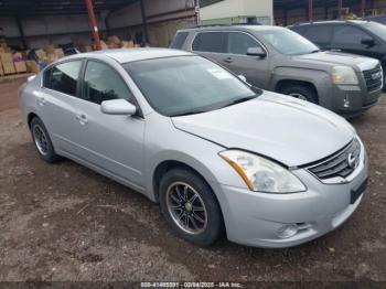  Salvage Nissan Altima