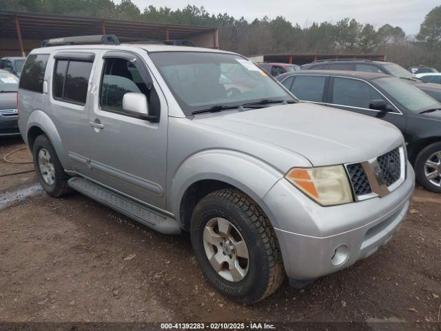  Salvage Nissan Pathfinder