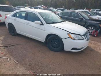  Salvage Chrysler 200