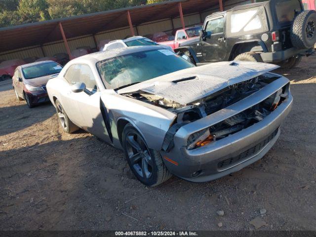  Salvage Dodge Challenger