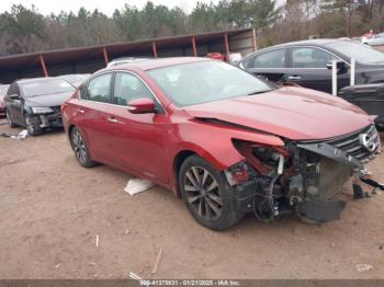  Salvage Nissan Altima