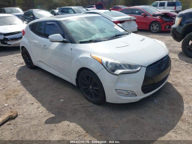  Salvage Hyundai VELOSTER