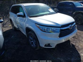  Salvage Toyota Highlander