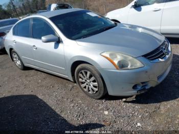  Salvage Nissan Altima