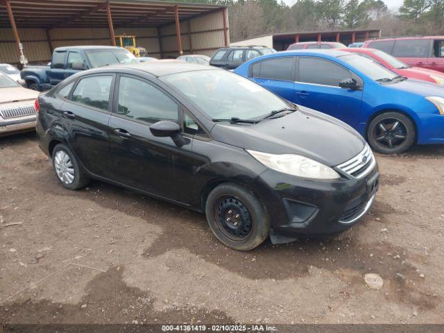  Salvage Ford Fiesta