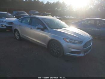  Salvage Ford Fusion