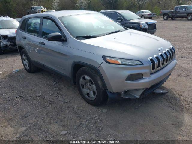  Salvage Jeep Cherokee