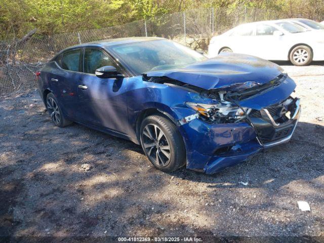  Salvage Nissan Maxima