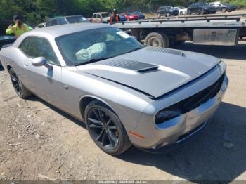  Salvage Dodge Challenger