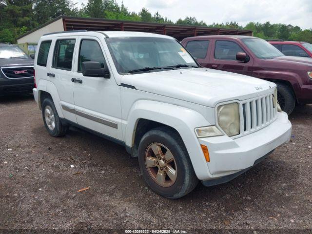  Salvage Jeep Liberty