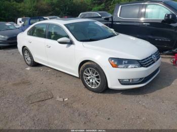  Salvage Volkswagen Passat