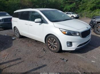  Salvage Kia Sedona
