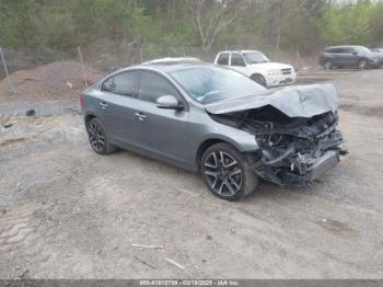  Salvage Volvo S60