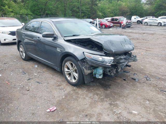  Salvage Ford Taurus