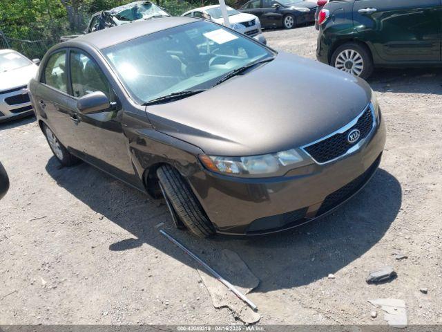  Salvage Kia Forte