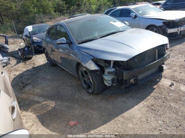  Salvage Hyundai VELOSTER