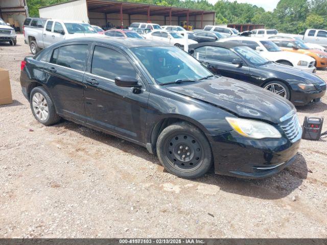 Salvage Chrysler 200