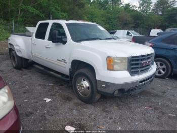  Salvage General Motors Sierra 3500HD