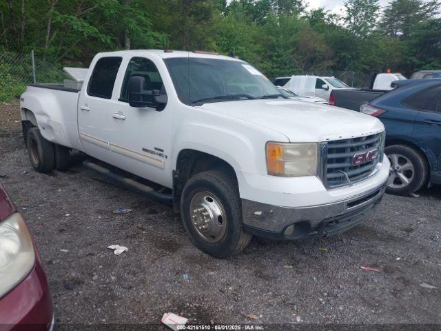  Salvage General Motors Sierra 3500HD