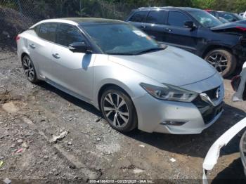  Salvage Nissan Maxima