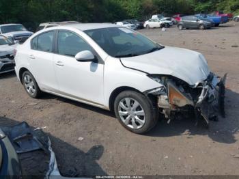  Salvage Mazda Mazda3