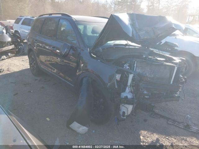  Salvage Kia Telluride
