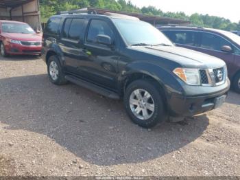  Salvage Nissan Pathfinder